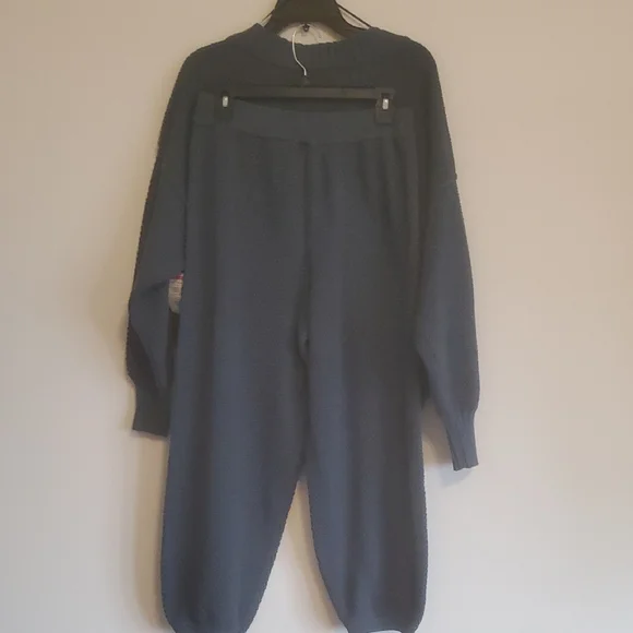 NWOT FREE PEOPLE BEACH HAILEE CARDI SET IN BALSAM   ,SZ:LARGE - Picture 6 of 11